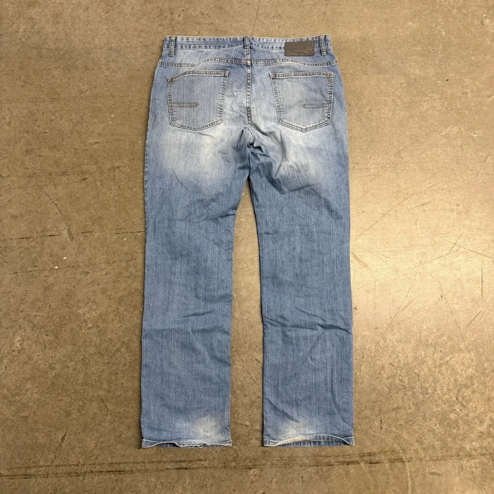 Calvin Klein Jeans Mens 36x34‎ Straight Leg Light Wash Blue Denim Jeans